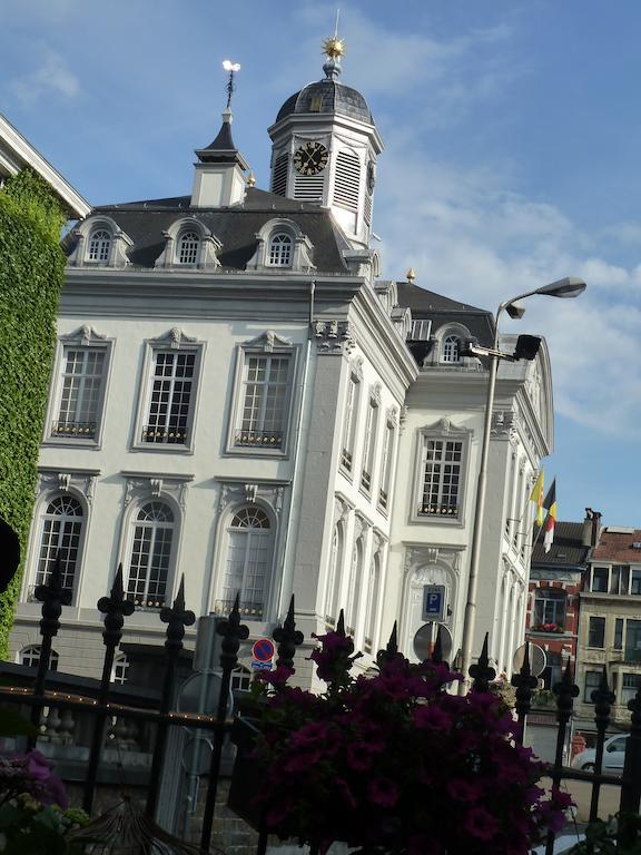 Des Gouts Et Des Couleurs Apartment Вервиерс Екстериор снимка