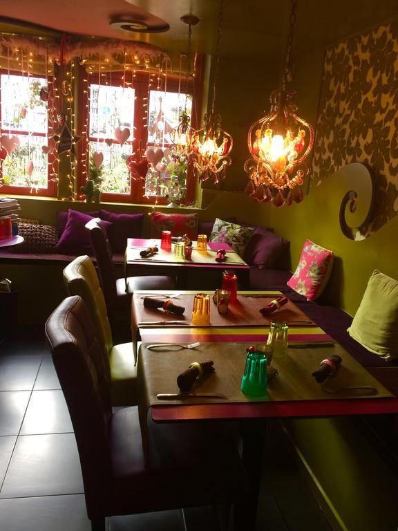 Des Gouts Et Des Couleurs Apartment Вервиерс Екстериор снимка